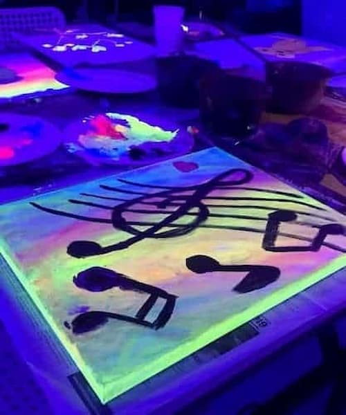 Neon Art Jamming Workshop - Art Workshop Singapore