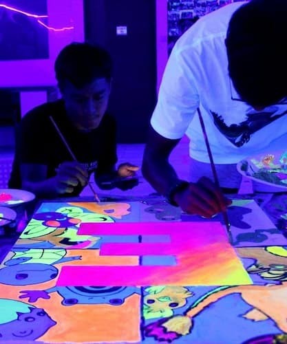 Neon Art Jamming - Art Jamming